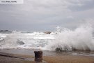 El temporal desborda rieres i cobreix de neu els punts més elevats de la comarca