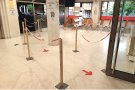 Instal·len mampares a les dependències municipals