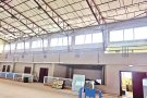 Finestres noves al pavelló Rafael Mora
