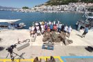 Recuperen mitja tona d’arts de pesca perduts al Port de la Selva