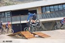 Roses, al manillar de la BTT