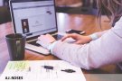 Tallers d’alfabetizació digital per encarar l’ESO