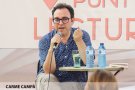 «Riure és un acte teatral, és el resultat d’un acudit»