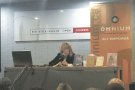 Mor la curadora de l’obra i la figura de Pous i Pagès