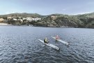 El ‘surfski’ es fa un lloc al litoral