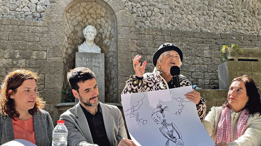 Èxit de ‘La petita història de Caterina Albert Víctor Català’