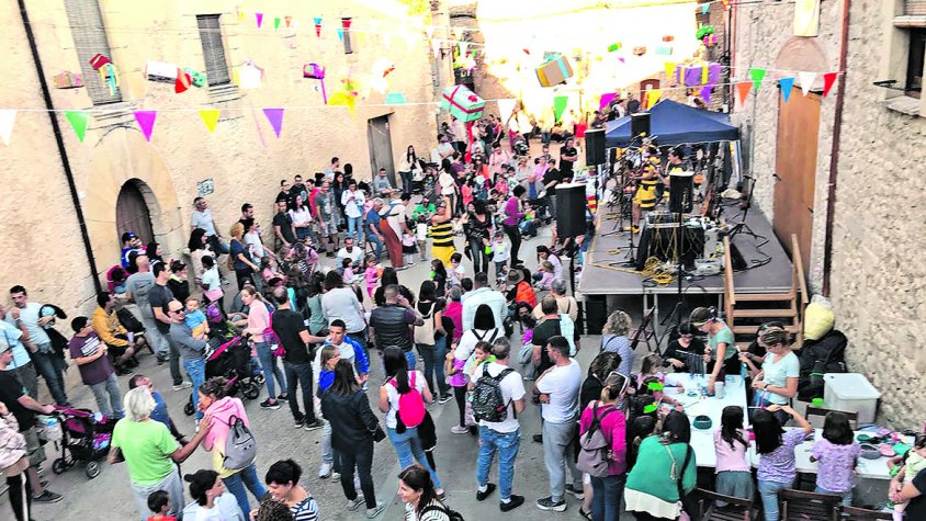 Una setantena d’activitats i tallers vestiran la fira infantil El Follet d’Avinyonet 