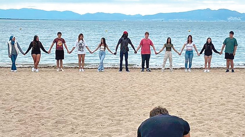 L’alumnat de l’INS El Pedró crea un videoclip sobre les migracions a la Mediterrània