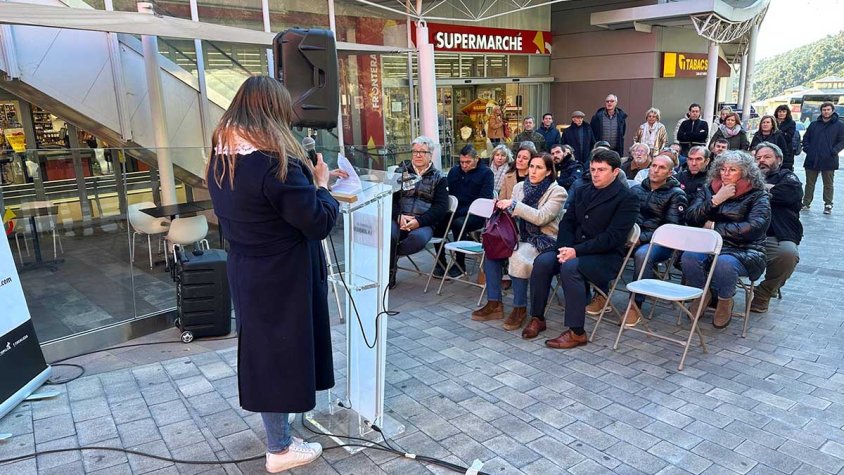 El comerç del Portús vol modernitzar el barri per fer-lo més atractiu i combatre les falsificacions