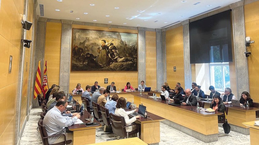 Aproven millorar la seguretat d’una via a Palau de Santa Eulàlia