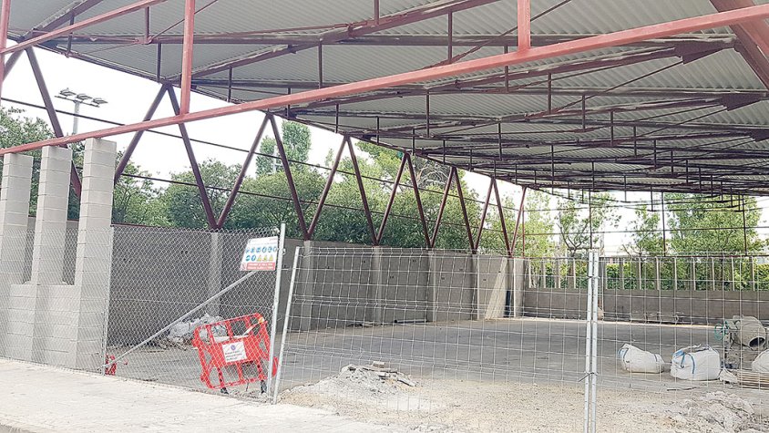 Recta final en la cobertura de la pista exterior