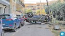 Tres menors roben un cotxe i bolquen