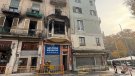 Set afectats per inhalació de fum en l'incendi d'un pis de la pujada del Castell