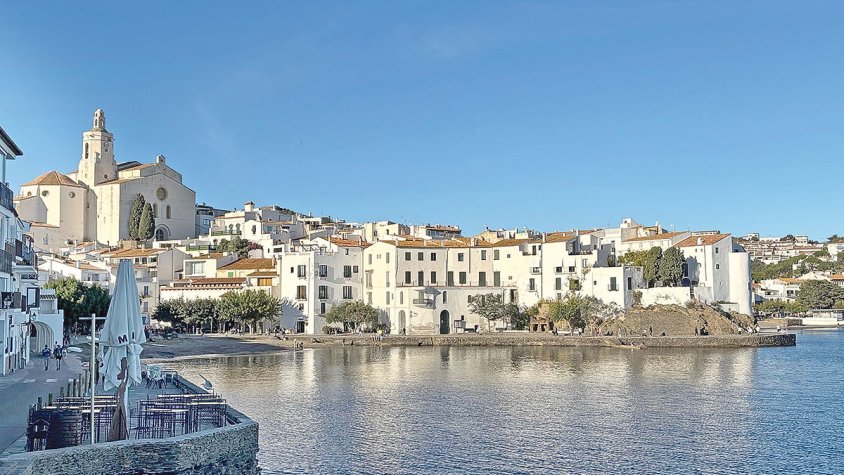 Cadaqués demana opinió al veïnat sobre l’impacte turístic