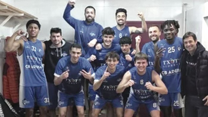 L’Adepaf-Txots venç i consolida el domini